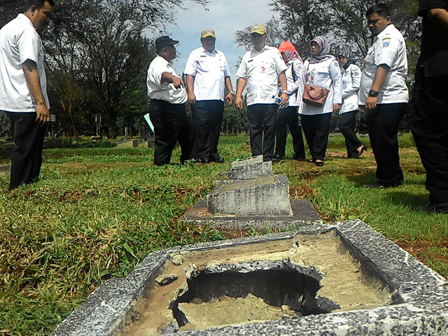 113 Makam di TPU Pondok Ranggon akan Diperbaiki