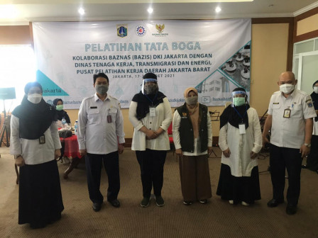 20 Anggota Majelis Taklim di Jakarta Ikut Pelatihan Tata Boga 