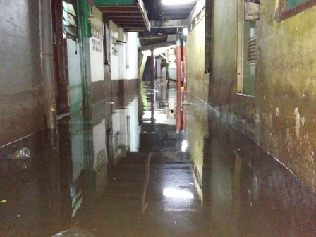 70 Rumah di RW 05 Pela Mampang Terendam Banjir 