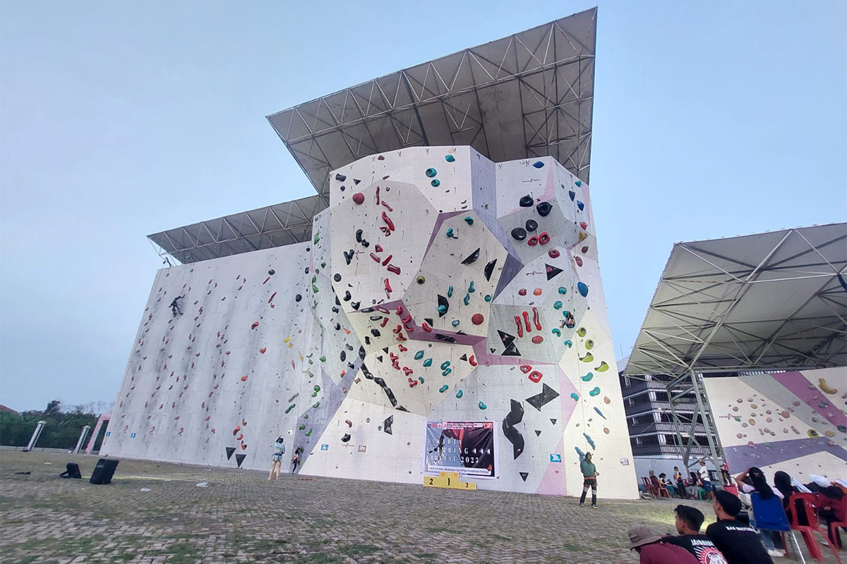 Sirkuit Panjat Tebing 2025 Se-DKI Jakarta berlangsung di Climbing Wall JGC, Jakarta Timur