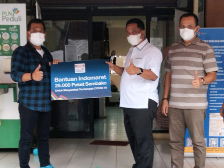 Kecamatan Kebayoran Baru Terima Bantuan 100 Paket Sembako Dari Indomaret 