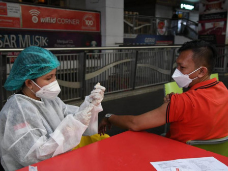 Komunitas Pasar Antusias Ikuti Gerakan Vaksinasi COVID-19 