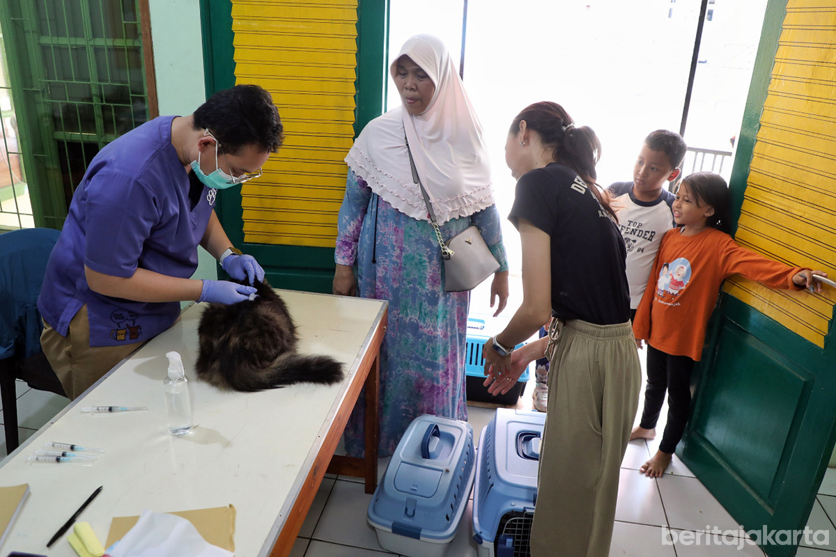 Layanan vaksinasi HPR di Kelurahan Bambu Apus, Jakarta Timur
