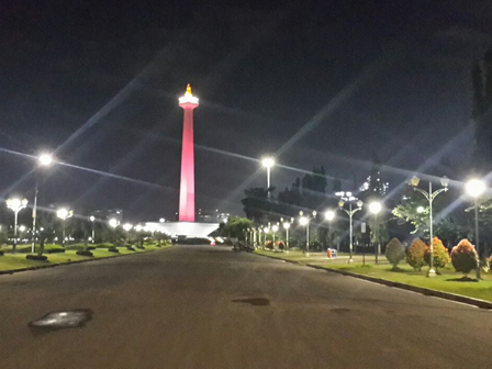 271 Lampu Led Terpasang Di Monas