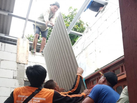 Baznas Bazis P1000 Bantu Perbaikan Rumah Warg