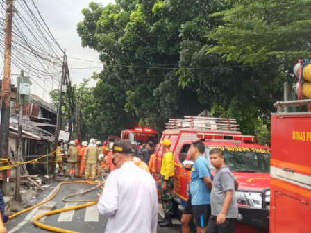 Kebakaran di Jl Raya Condet Timbulkan Kerugian Materi Rp 500 Juta 