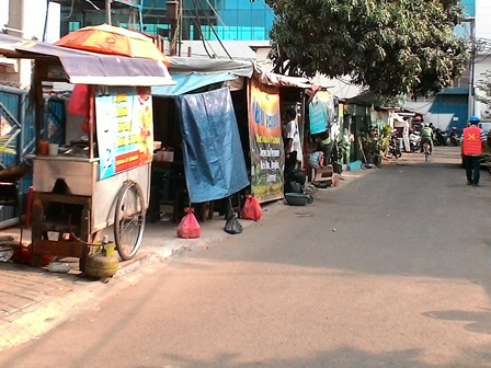 25 Warung di Jl Biru Laut akan Ditertibkan