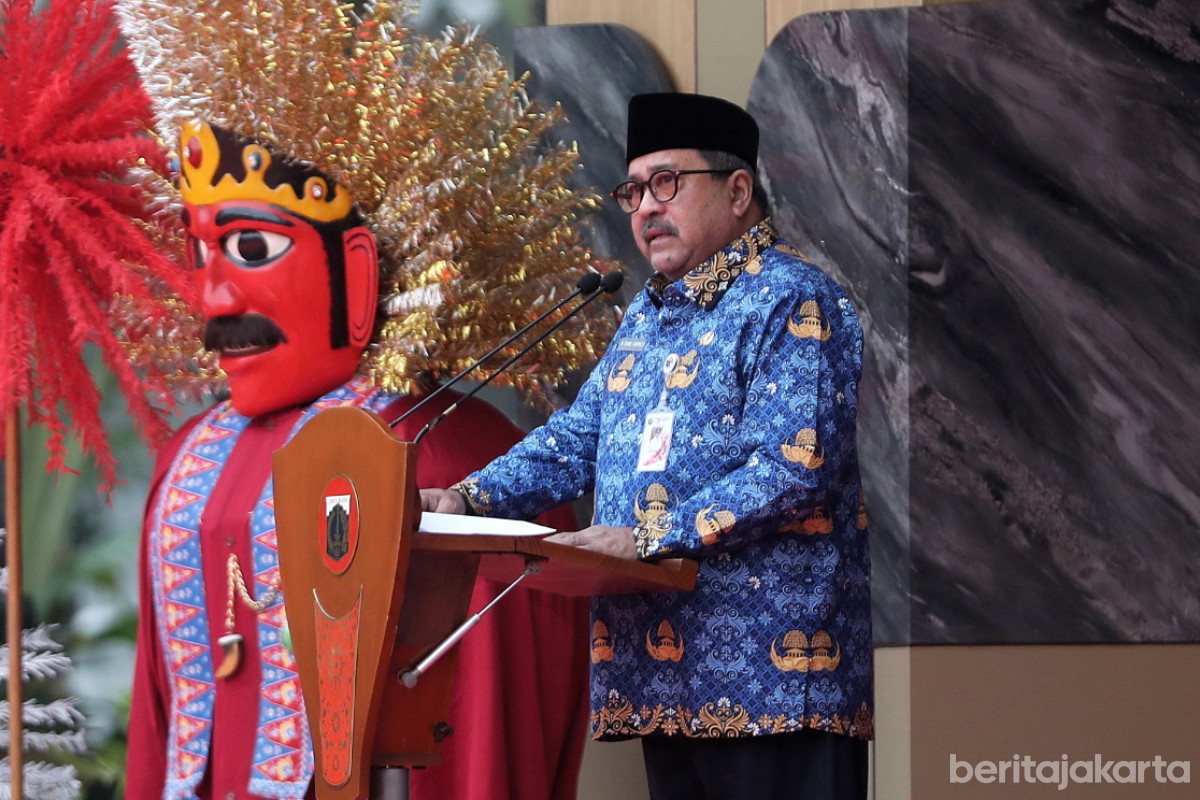 https://multimedia.beritajakarta.id/photo/2014_508c75c8507a2ae5223dfd2faeb98122/Rano Pimpin Upacara Peringatan Sumpah Pemuda di Balaikota 