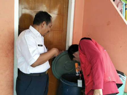  PSN di Pulau Untung Jawa Kader Jumantik Lakukan Edukasi Warga 