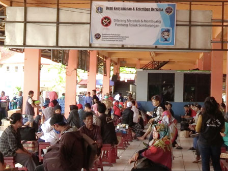  Penumpang di Terminal Kampung Rambutan Meningkat Jelang Libur Nasional 