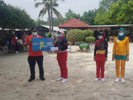 Lomba Senam Sundul Langit Berhasil Dimenangkan Tim Senam Kelurahan Pulau Tidung