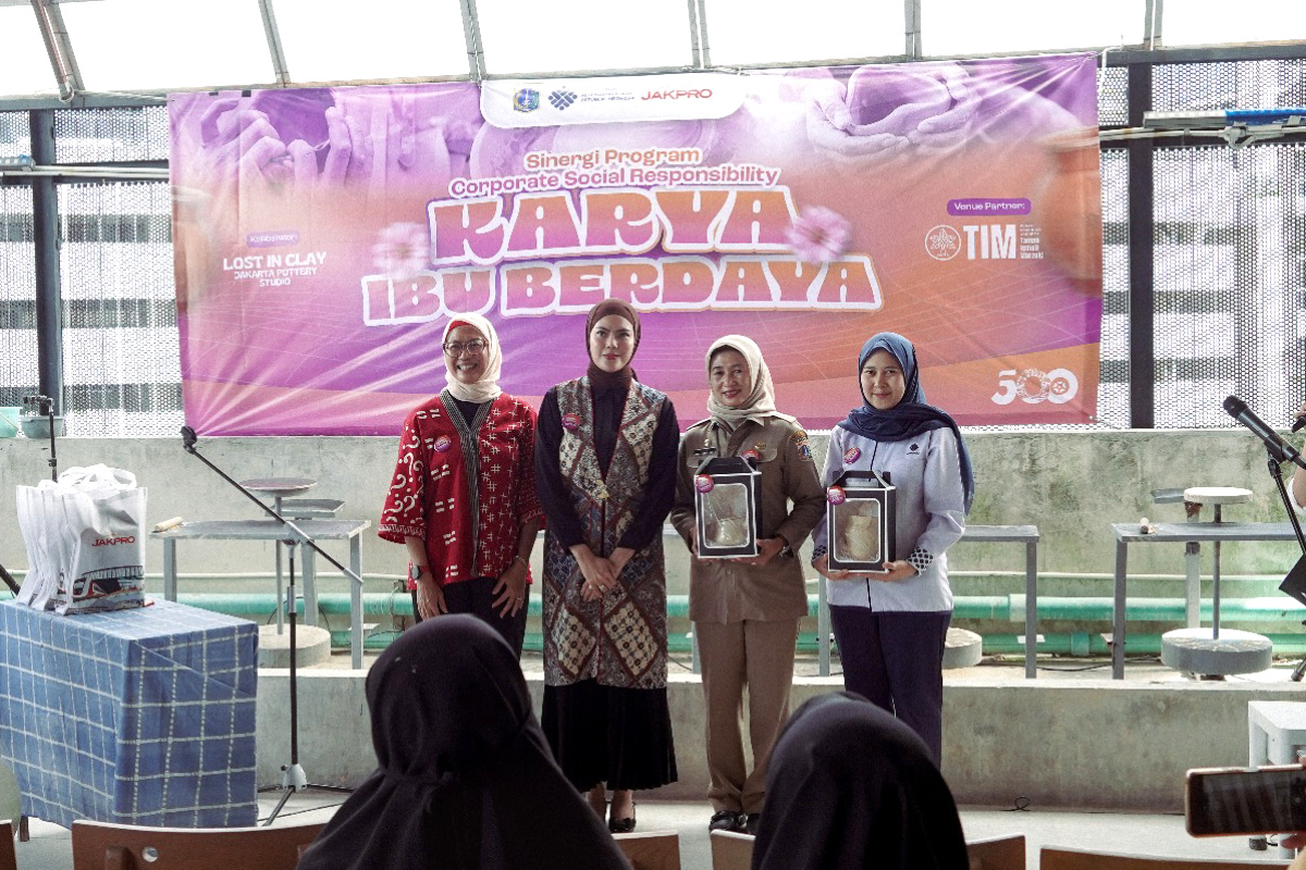 Peluncuran pelatihan seni keramik perempuan dengan tajuk ‘Karya Ibu Berdaya’