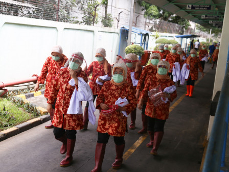 DWP DKI Kunjungi Pabrik Pengolahan Ayam di Banten 2