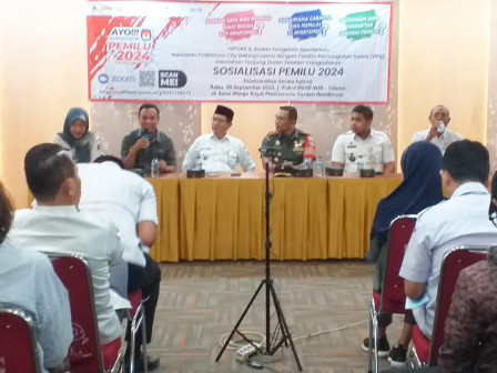 Kelurahan TDS Jemput Bola Aktivasi KTP Digital di Apartemen Royal Mediterania 