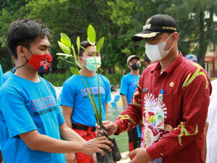  15 Relawan PMI Kepulauan Seribu Ikut Kemah Konservasi di Pulau Semak Daun 