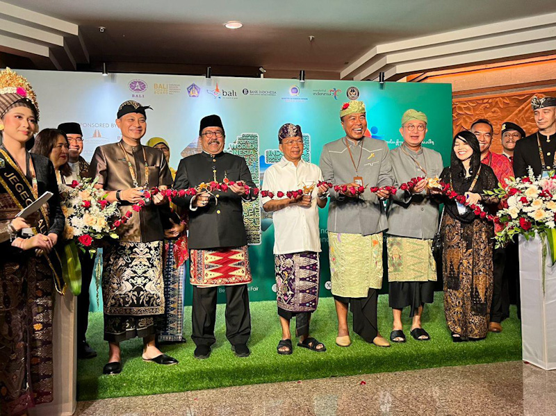 https://multimedia.beritajakarta.id/photo/2014_508c75c8507a2ae5223dfd2faeb98122/Rano Promosikan Jakarta di Bali & Beyond Travel Fair 2025