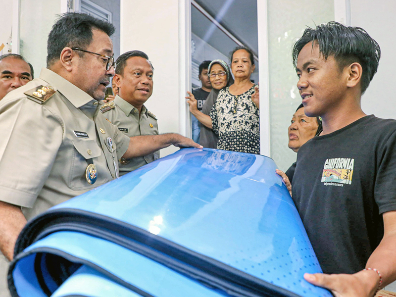  Wagub Rano Pastikan Penanganan Warga Terdampak Banjir Sesuai SOP