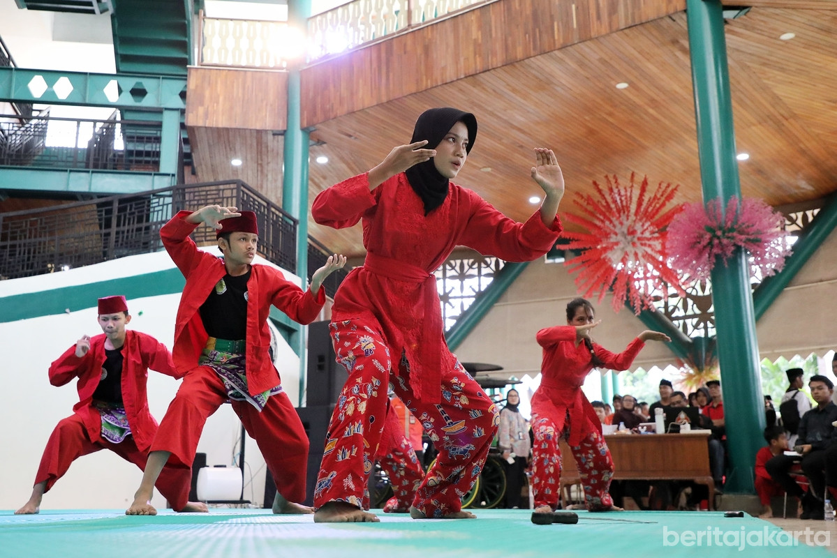 Salah satu perguruan silat tradisional Betawi tampil dalam Kejuaraan Maen Pukul Betawi 2025