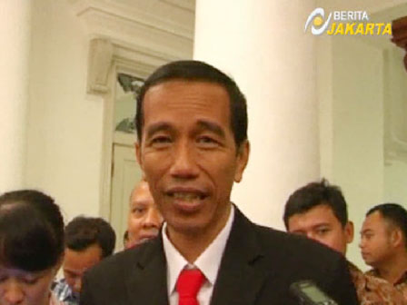 Gubernur DKI Jakarta, Joko Widodo, mengatakan, keberadaan Sekda memang sangat dibutuhkan. 