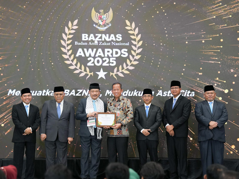 Baznas (Bazis) DKI Jakarta meraih lima penghargaan dalam ajang BAZNAS Award 2025