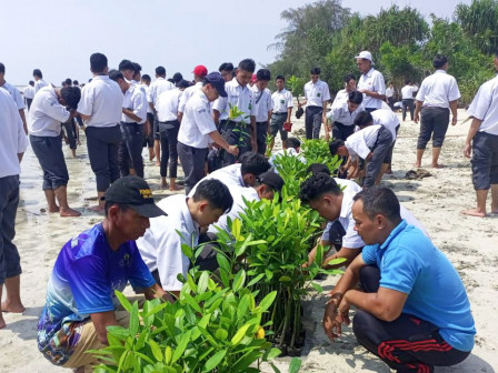  242 Pelajar Diedukasi Konservasi Laut di PBKL Pulau Tidung Kecil 