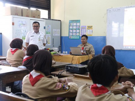  32 Siswa SDN Kapuk 01 Diajarkan Pendidikan Anti Korupsi 