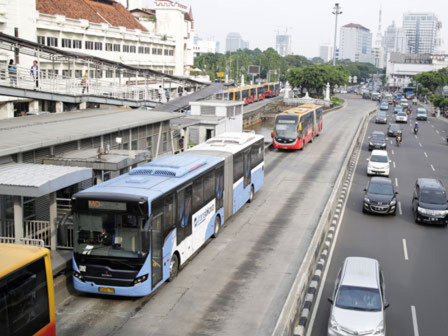 Layanan Transjakarta Koridor 1 dan 2 Kembali Normal