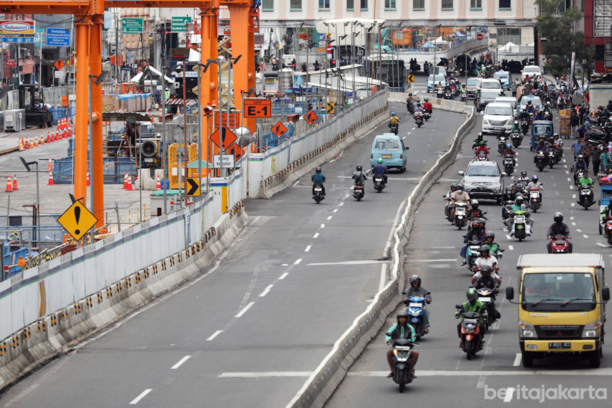Lalu lintas di Area Proyek MRT Jakarta Fase 2A CP 202