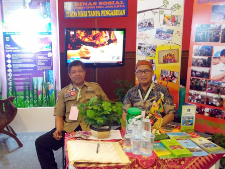  Dinsos Sosialisasikan Program KLJ di Jakarta Fair 