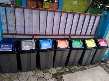  Sosialisasi Pengadaan Tempat Sampah Pilah Direspon Cepat Instansi di Kepulauan Seribu