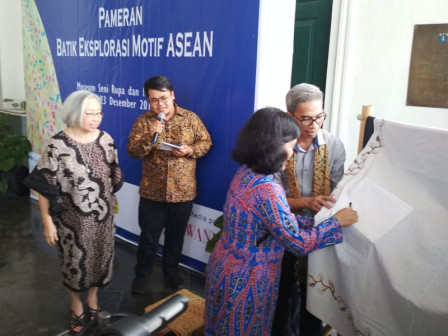  Museum Seni Rupa dan Keramik Gelar Pameran Batik Eksplorasi Motif Asean 