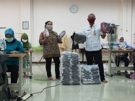 PPKPI Pasar Rebo Sudah Produksi 45.150 Masker Kain