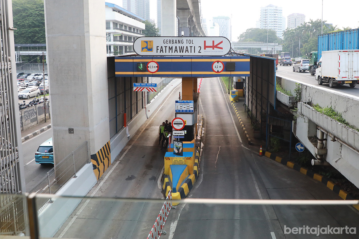 Gerbang tol Fatmawati 2 dibuka secara gratis untuk mengurai kemacetan