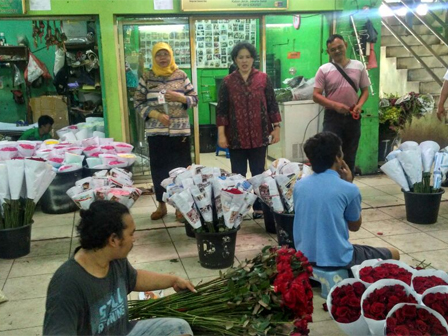 Omset Penjualan Bunga di Rawa Belong Capai Rp 51 Miliar