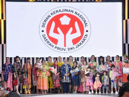 Perajin Binaan Dekranasda Tampilkan Karya di JFW 2020