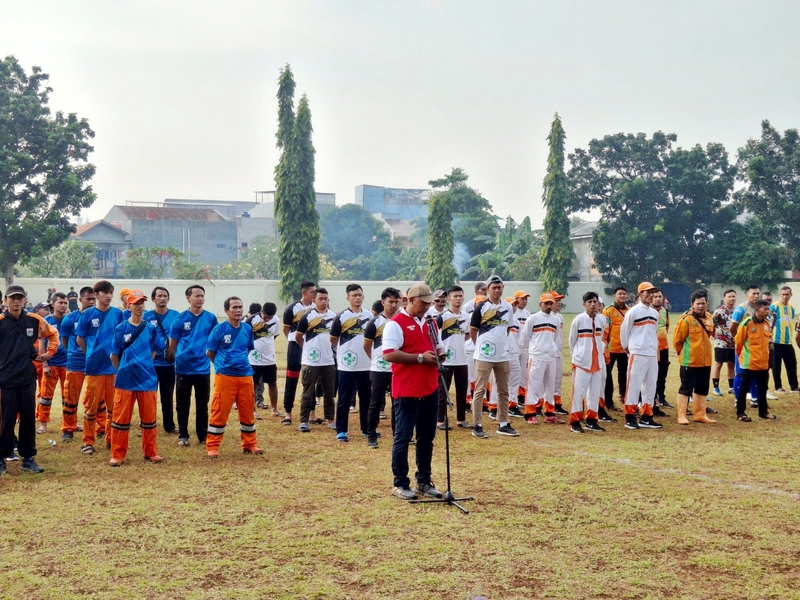 14 Tim Sepak Bola Meriahkan Camat Cengkareng Cup