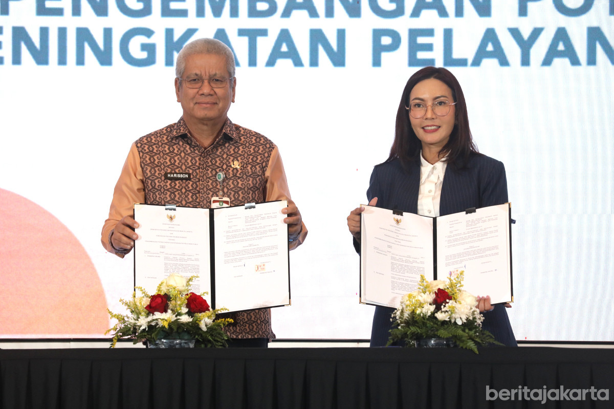 Kepala Biro KSD Sekda DKI Jakarta melakukan penandatanganan kerjasama bersama Sekda Kalimantan Barat