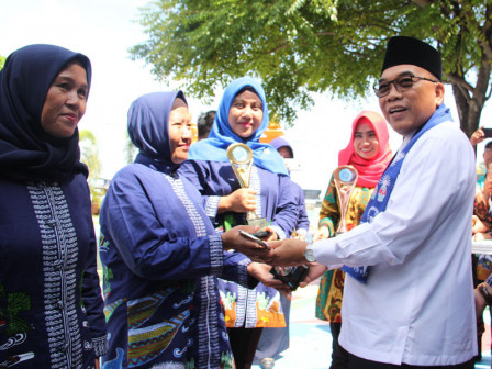 Bupati Kukuhkan Pemenang Lomba Program 10 Pokok PKK