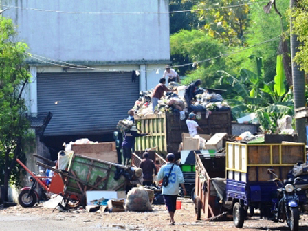 TPS di Jalan Meruya Utara Belum Ditutup