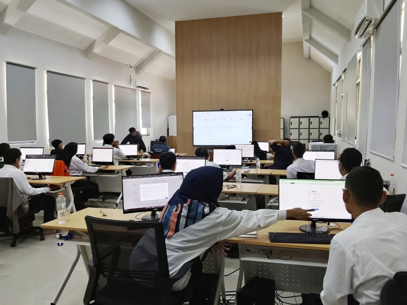 20 Difabel Ikuti Pelatihan Digital Marketing di PPK Jaktim