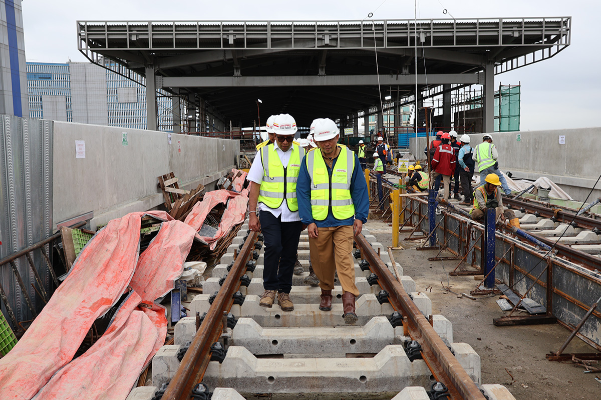 Progres pembangunan LRT Jakarta Fase 1B telah mencapai 89,22 persen