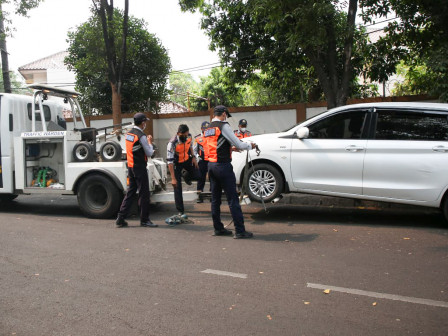  1.164 Kendaraan Ditindak Parkir Liar di Jaksel Selama Bulan Oktober 