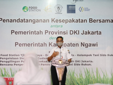 Kerap Jalin Kerja Sama Antardaerah, Gubernur Anies Sebut Usaha Balas Budi ke Petani