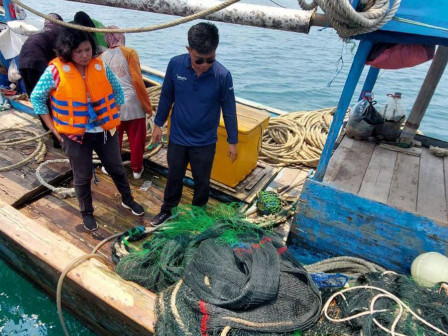 Sudin KPKP Kepulauan Seribu Tindak 10 Kapal Pelanggar