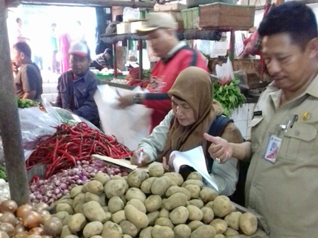 Keamanan Pangan di Pasar Tradisional Jakpus Diawasi