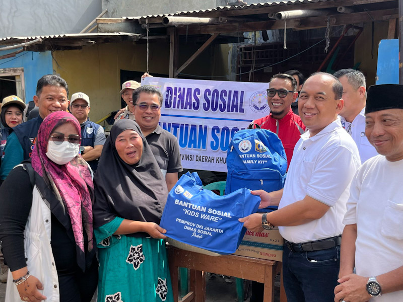 Wali Kota Jakbar Pastikan Bantuan Penyintas Angin Puting Beliung Terpenuhi 