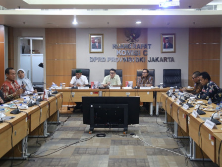 Komisi C DPRD DKI Gelar Rapat Bersama Direksi BUMD