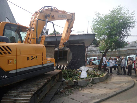 Aset Pemda di Jl Jatibaru Bengkel Dikembalikan