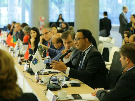  Apresiasi U20, Anies Serta Pejabat Kota Besar G20 Serahkan Komunike ke Presiden Marci 