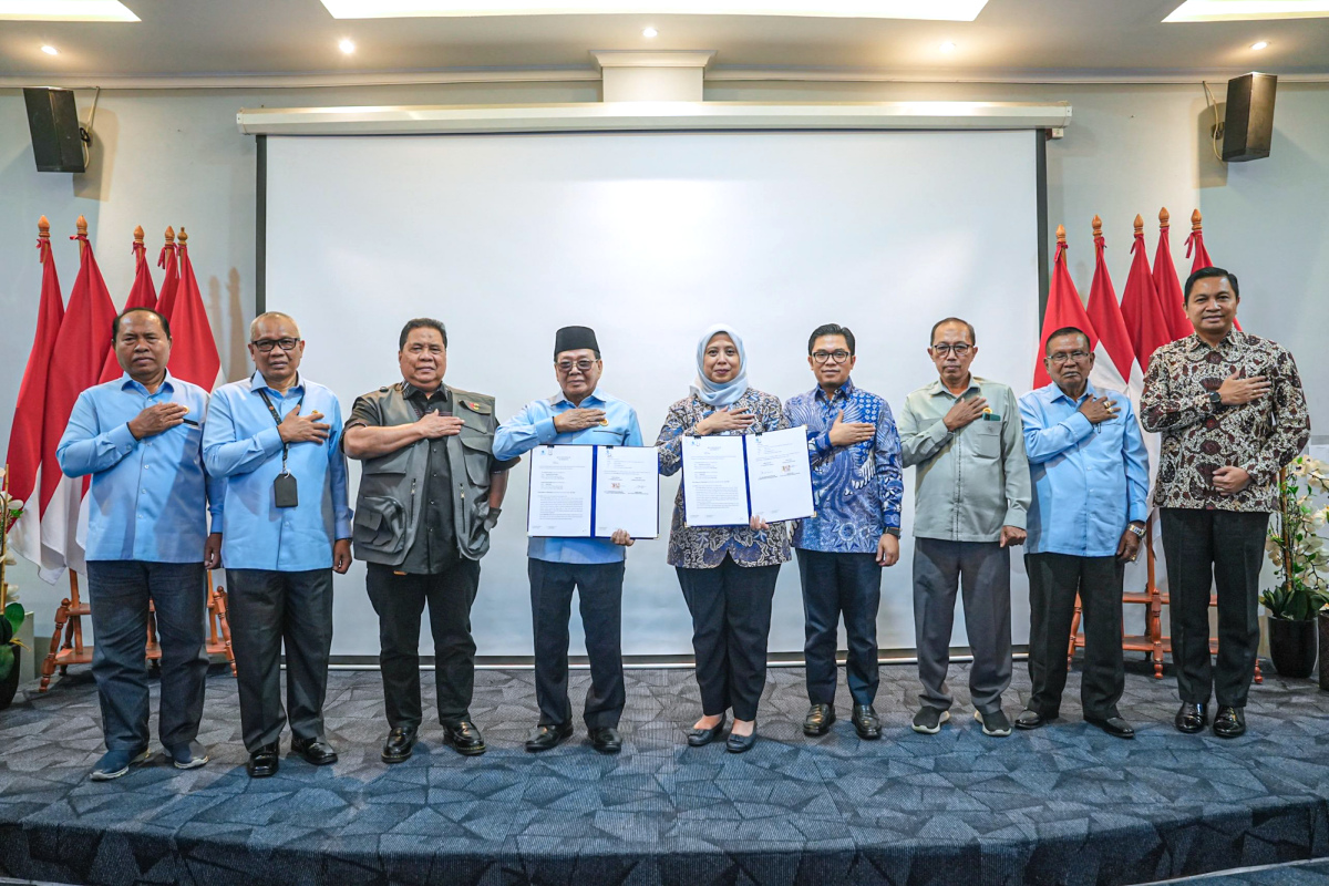 Transjakarta Academy menjalin kerja sama dengan mitra operator bus kecil KWK